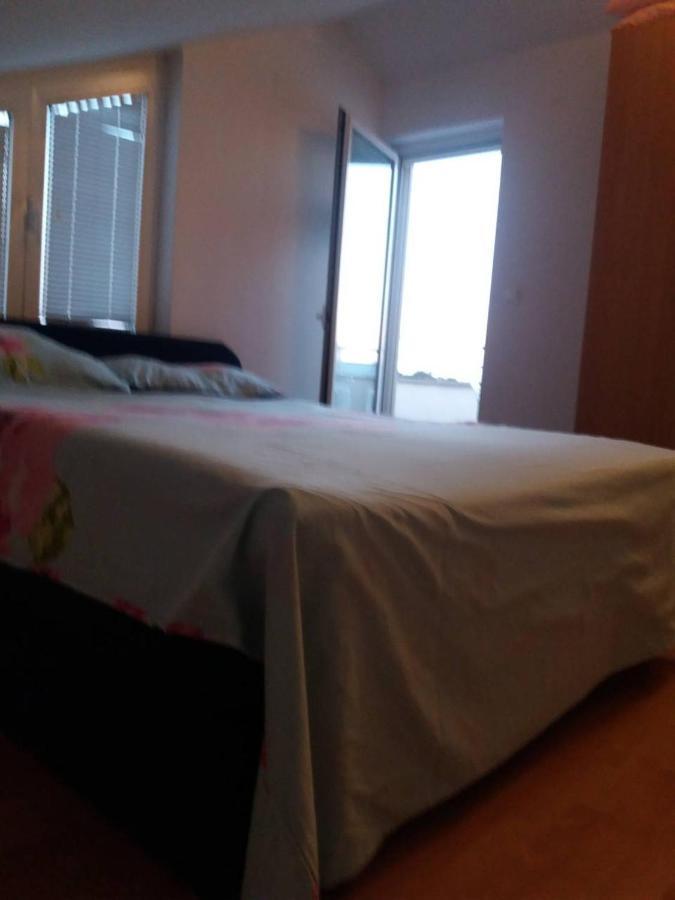 Apartments Angie 비오그라드나모루 외부 사진