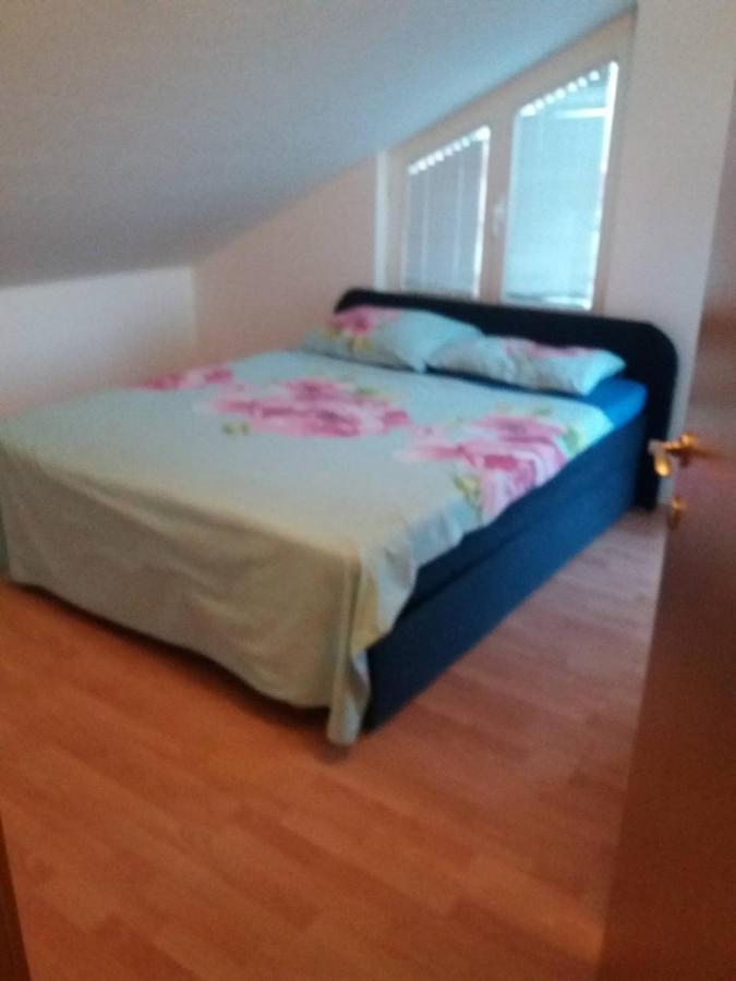 Apartments Angie 비오그라드나모루 외부 사진