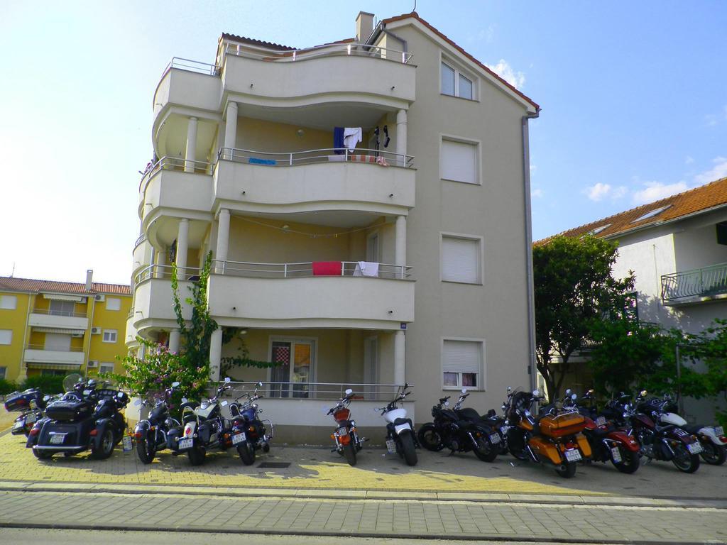 Apartments Angie 비오그라드나모루 외부 사진